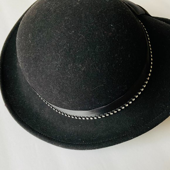 VINTAGE Fabini Women's Black Wool Hat EUC - Picture 3 of 6